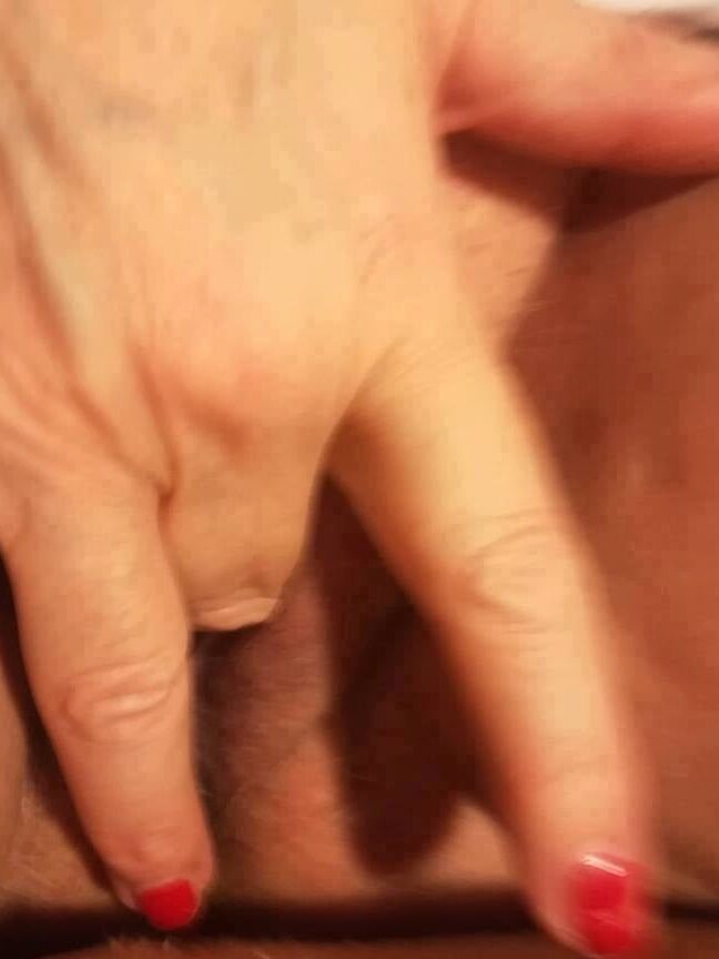 GILF