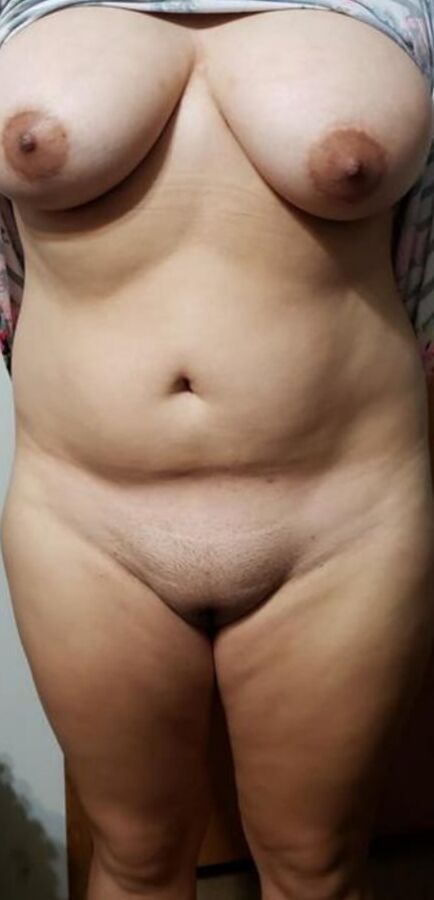 Latina wife