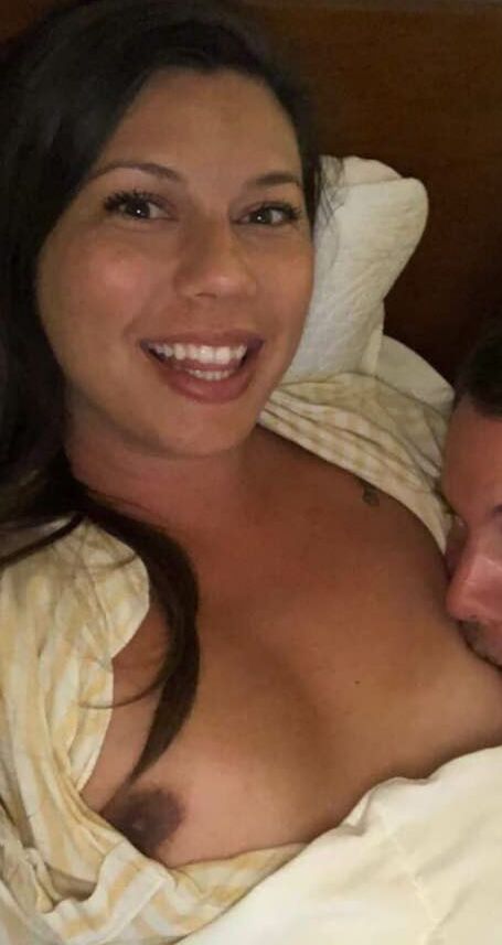 A cuck boyfriend wanted to expose his gf Rachel ()