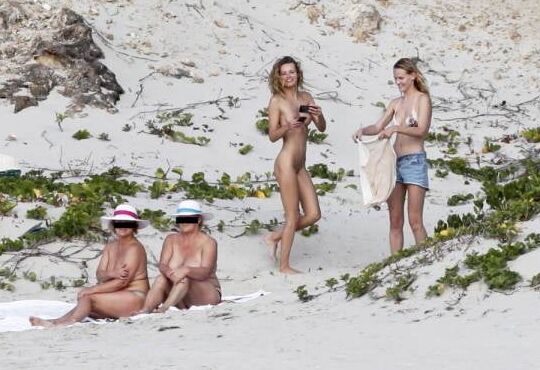 Slut Model Edita Vilkeviciute Nude Beach