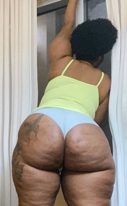 THICK AZZ