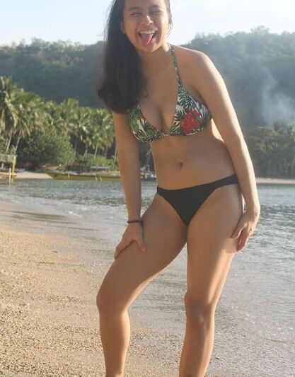 Pinay bikini girl