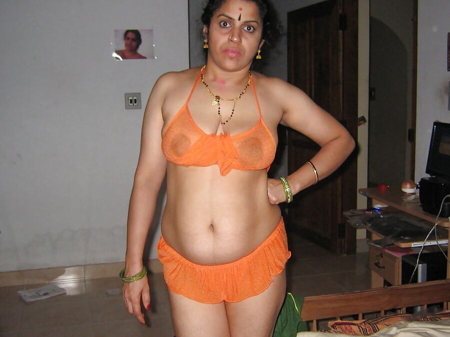 Mallu MILF Indian kerala bhabhi