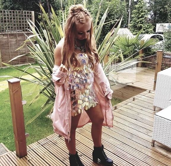 Charlotte from Coventry Non Nude