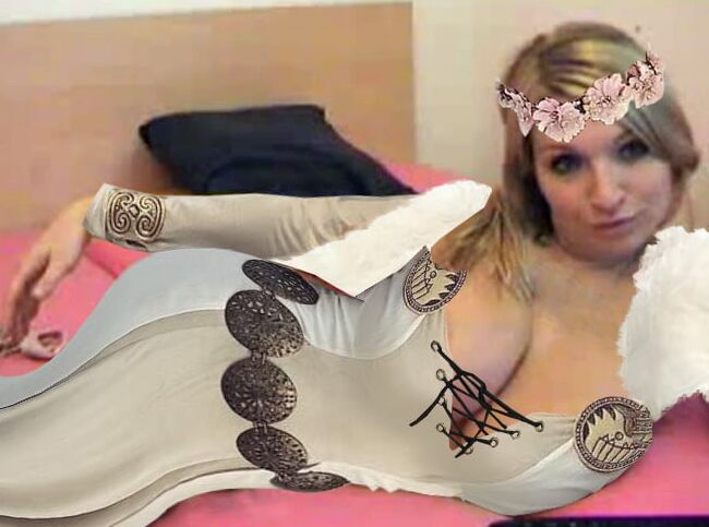 Victorie Heaven How train Dragon Astrid