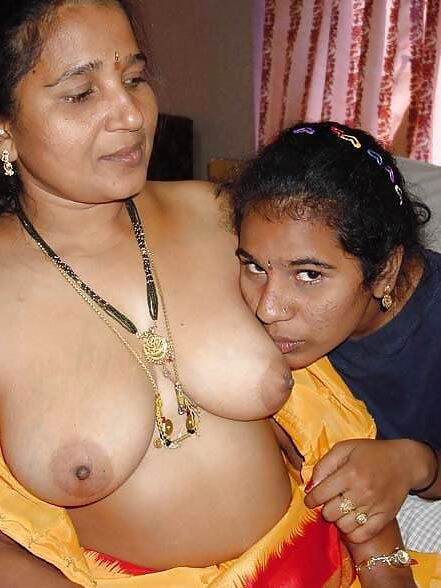 Milf mom&;s friend