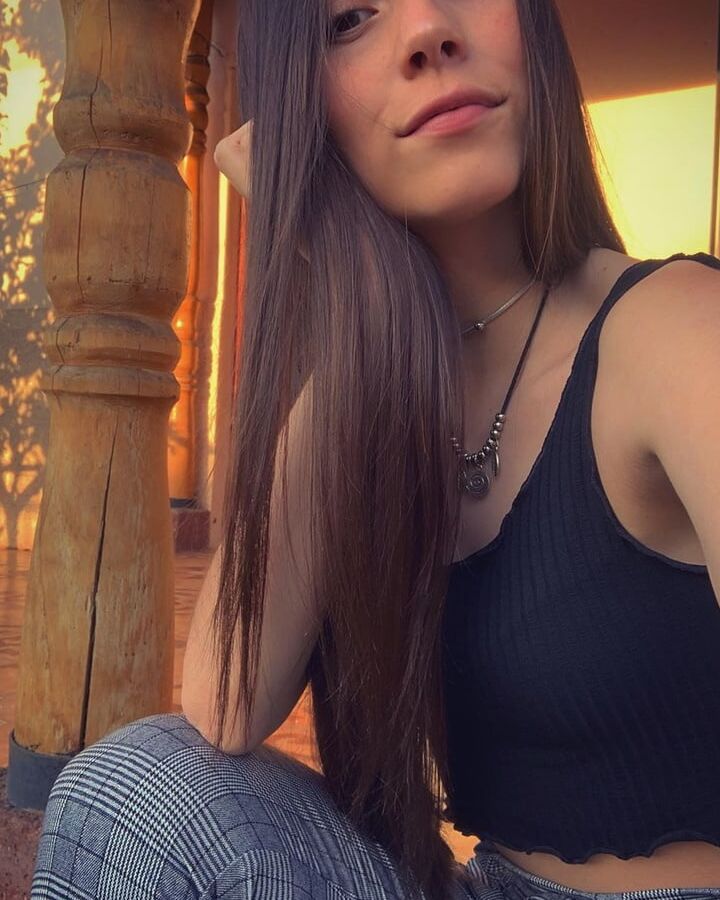 On Instagram- lili_valdes.g