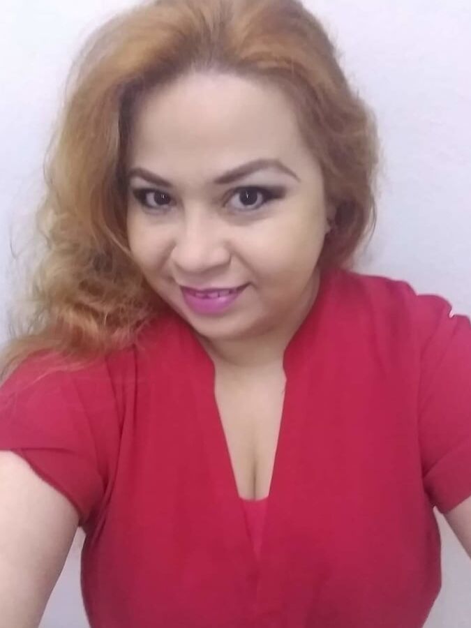 Maestra Coqueta con sus tetas - Miss with Big boobs