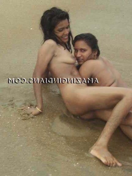 Amazing Indians - Anjali and Mayura Lesbians