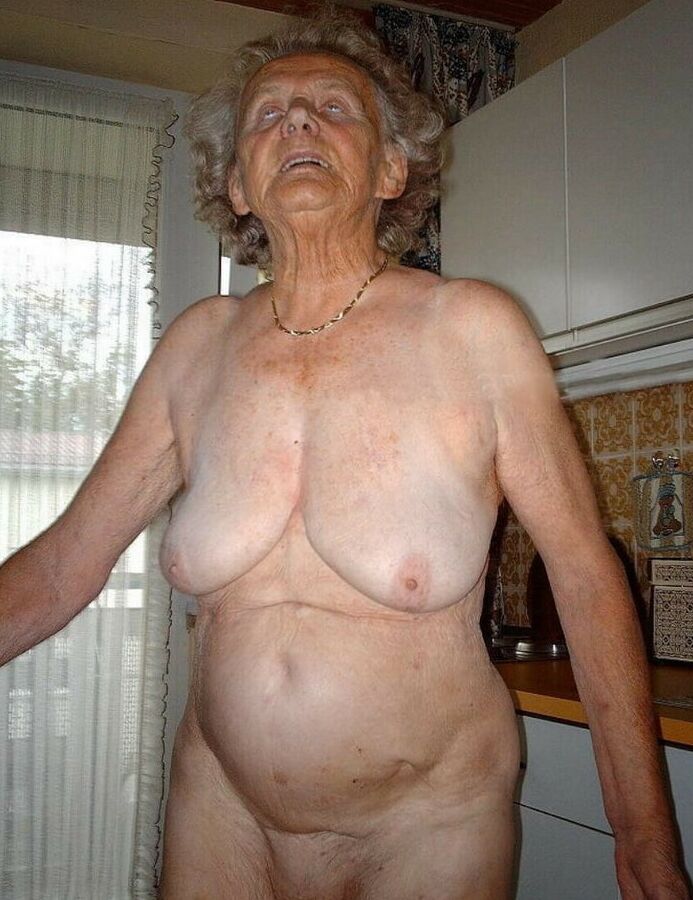 Older Lady turn ons