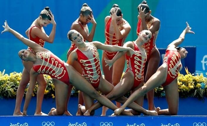 Synchronized Swimming