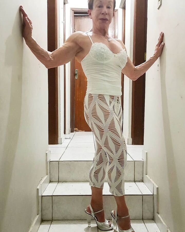 Sonia Ferraz bodybuilder year old