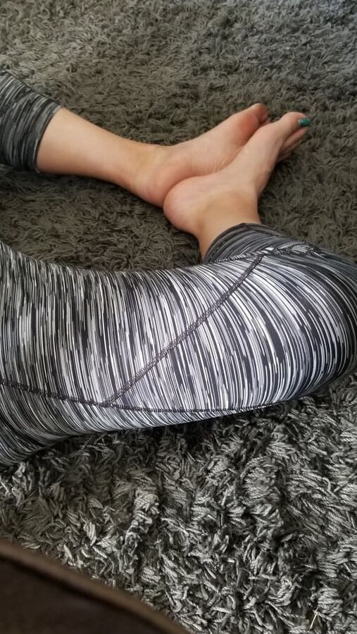 Wife unaware feet