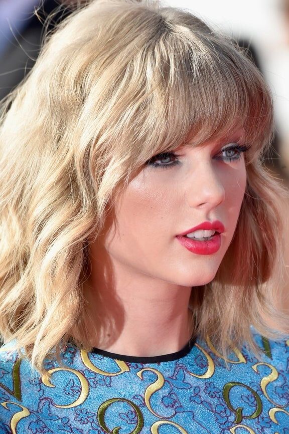 Taylor Swift - her perfect mouth