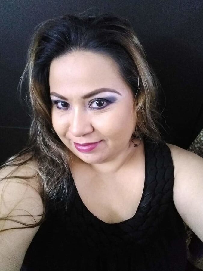 Maestra Coqueta con sus tetas - Miss with Big boobs