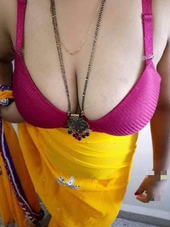 Bhabhi in kanpur