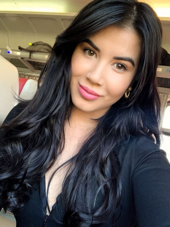 Lady Dee Eurasian Beauty