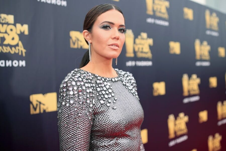 Mandy Moore - MTV Movie and TV Awards ( June )