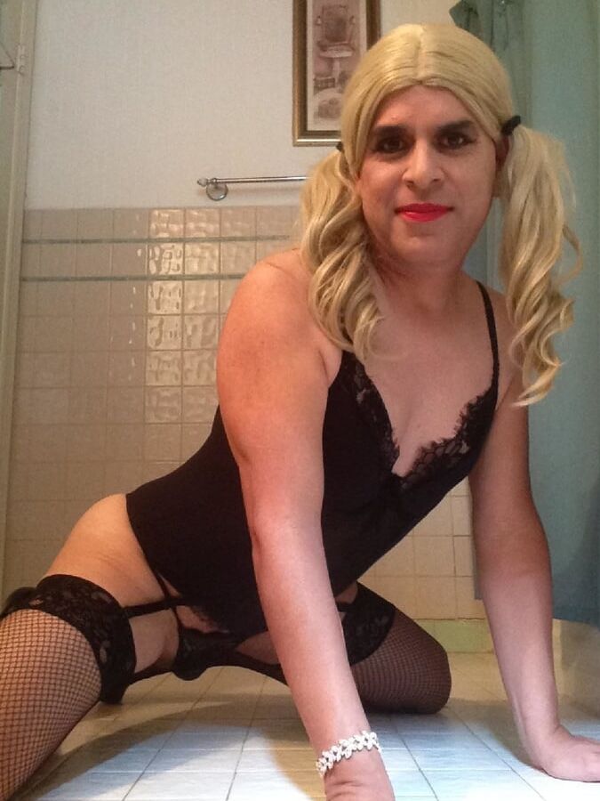 Amateur ladyboy