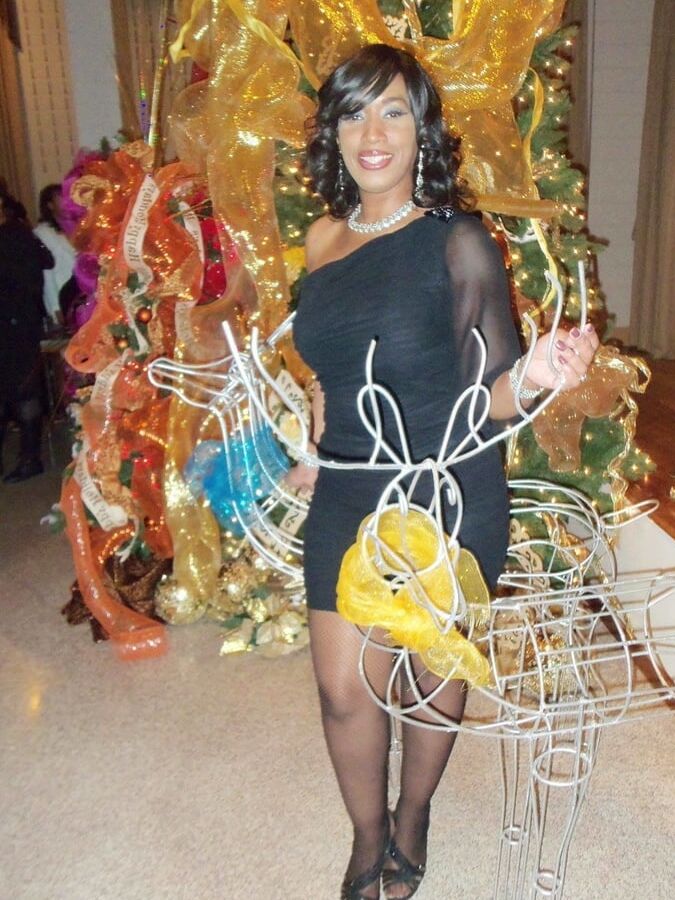 ebony hotties in pantyhose