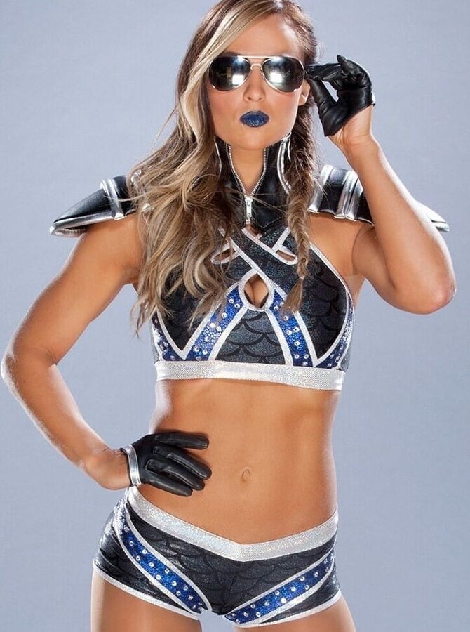 Tenille Dashwood "Emma" (Ex-WWE)