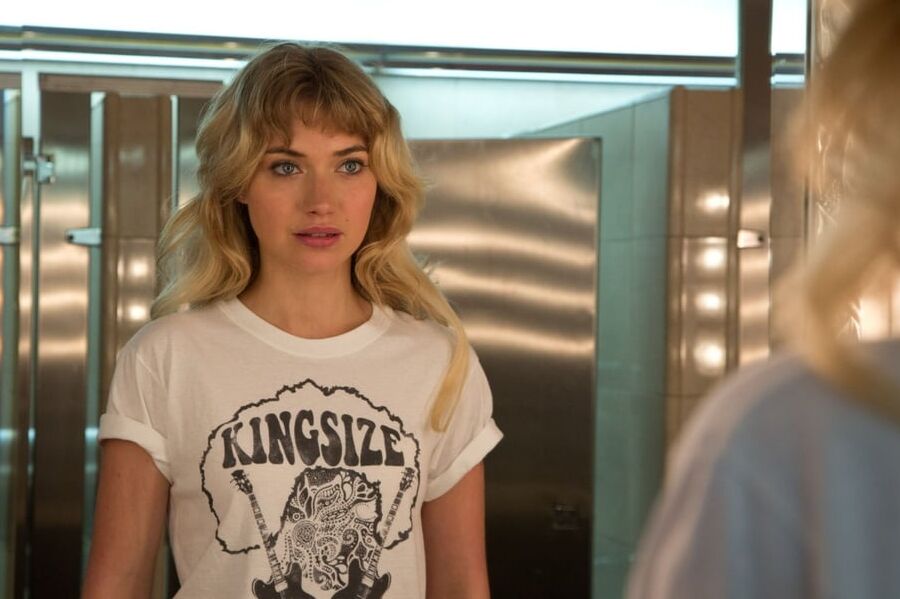 Imogen Poots underrated hottie