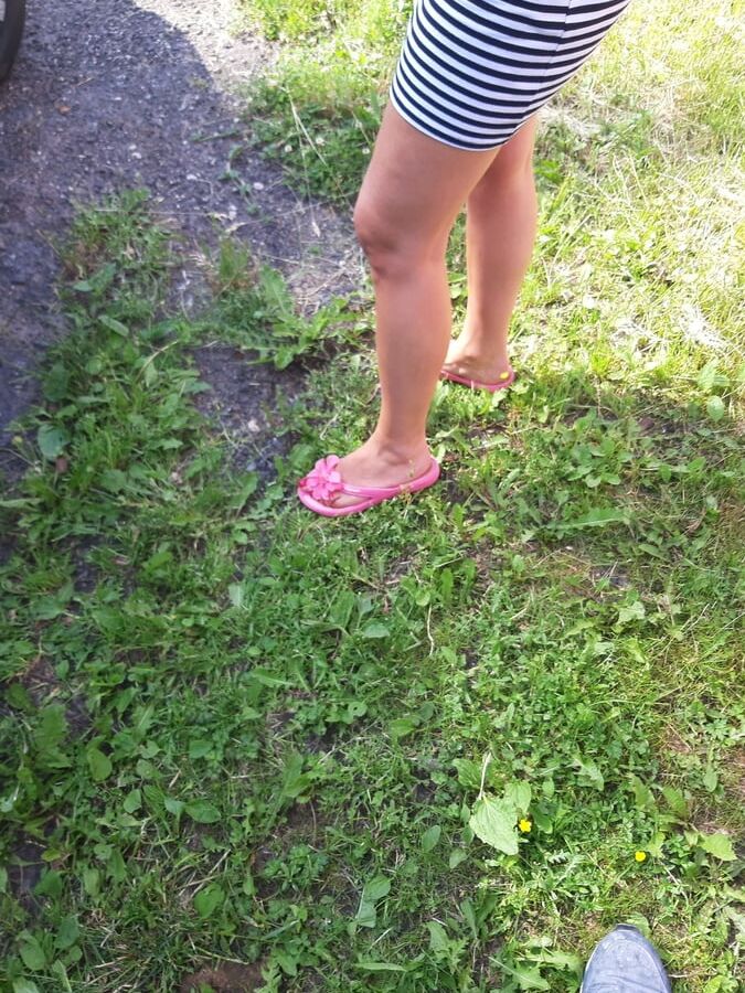 Mom in Flip Flops