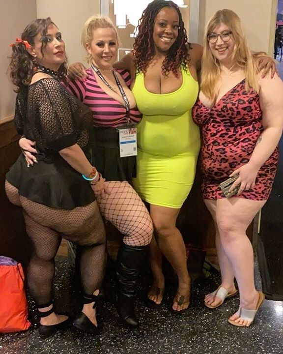 BBWs And Thick Girls