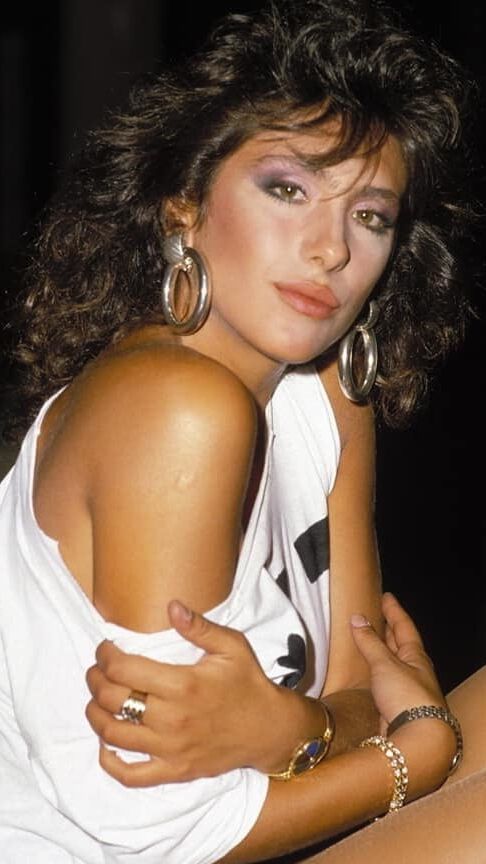 &;s disco style: Sabrina