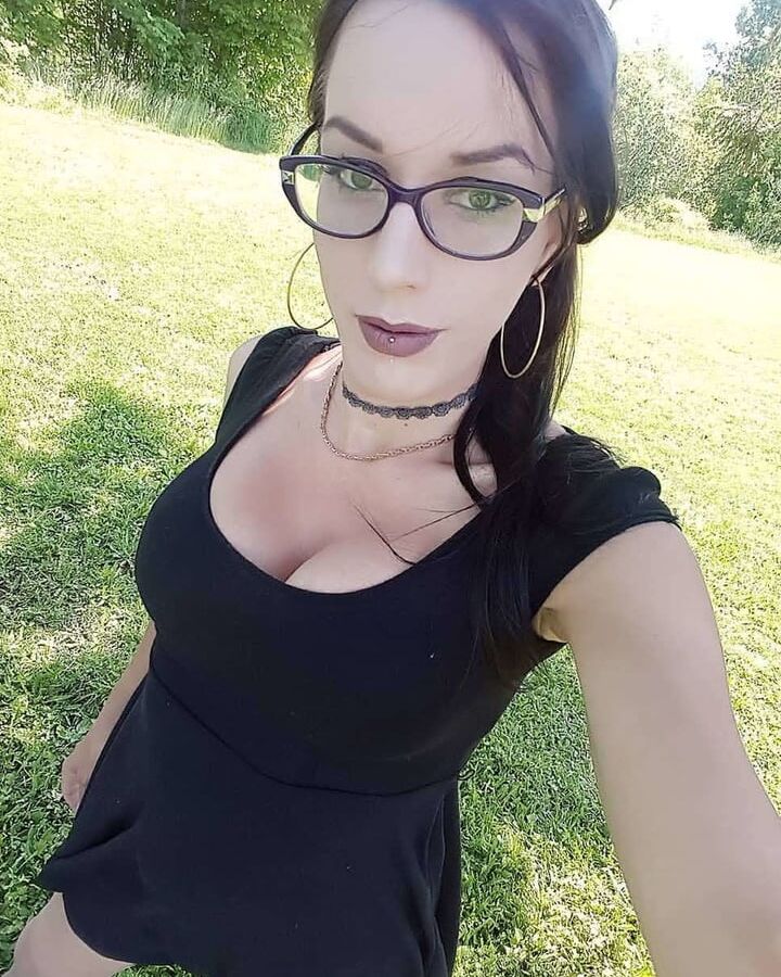Cum on Gothic