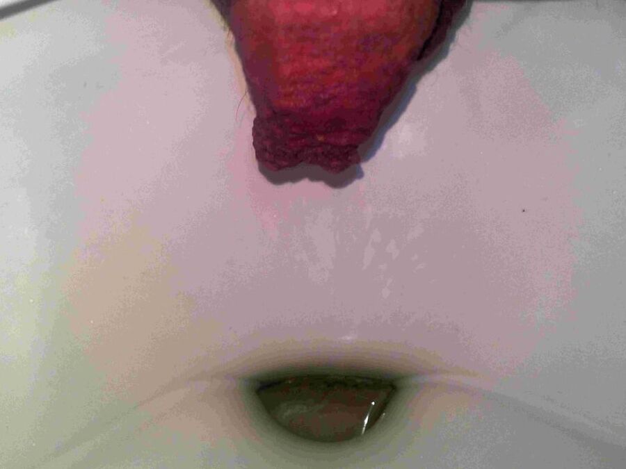 Pee searching - Auf der Suche nach Fremdpisse