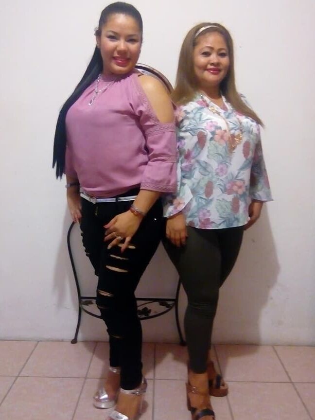 UNA RICA MADURITA Y SU SABROSA AMIGA