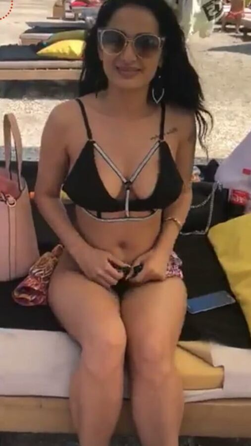 Sexy girl beach live facebook romanian