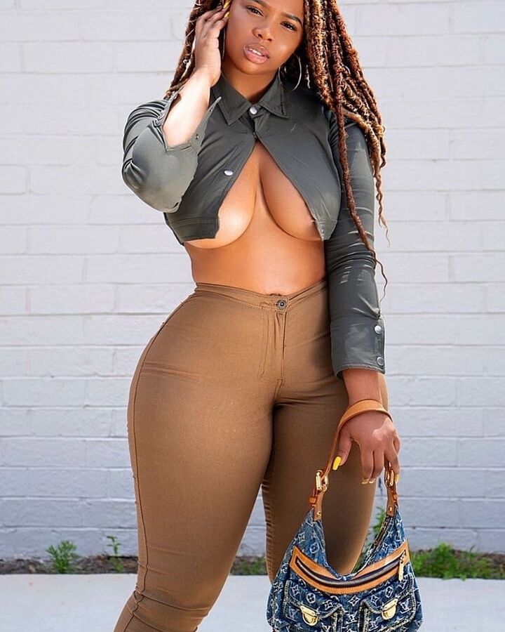 What a beautiful ebony girl