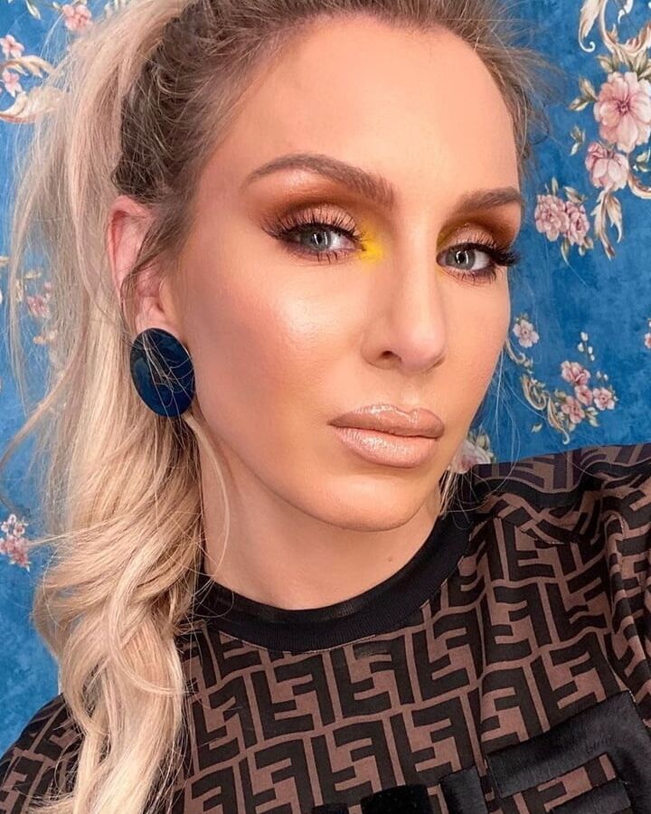 my fav womans wrestler to jerking