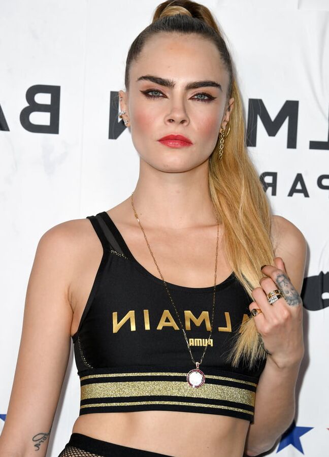 Sexy Cara D - Nov &;
