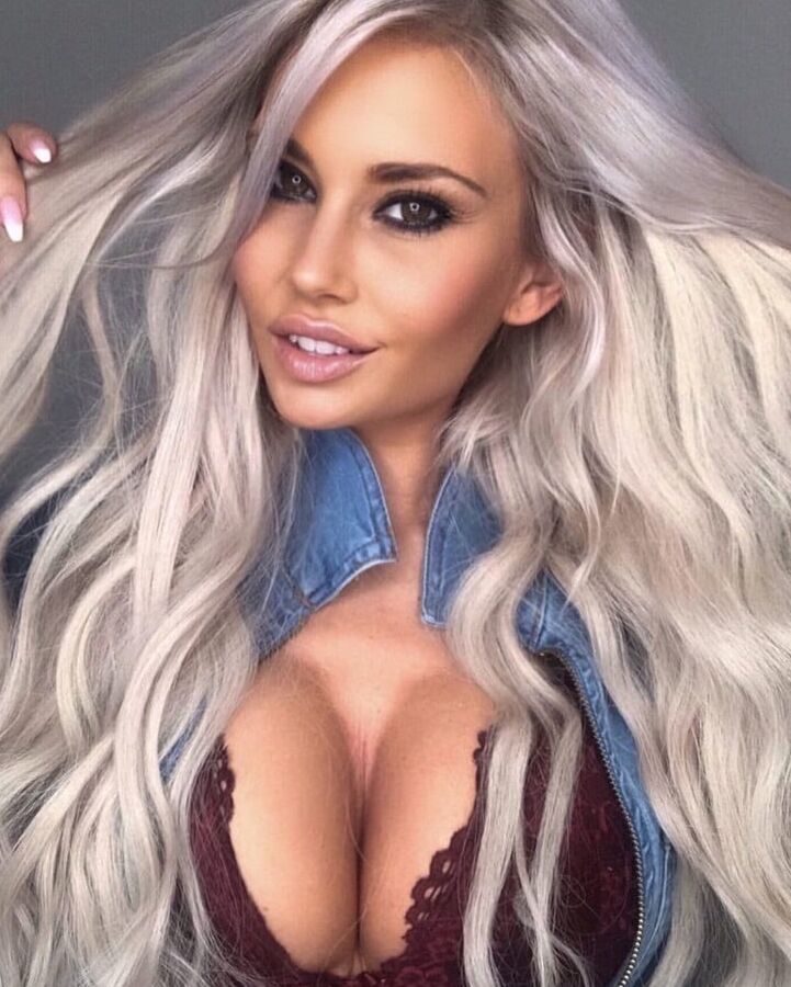 Tereza sexy blonde bimbo with fake tits long legs DSL