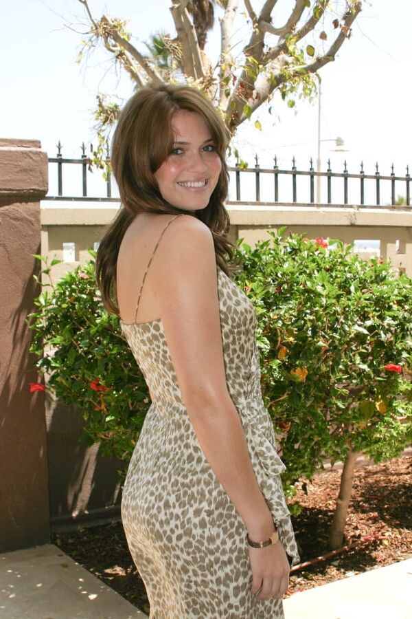 Mandy Moore - POPSUGAR PlayGround ( June )