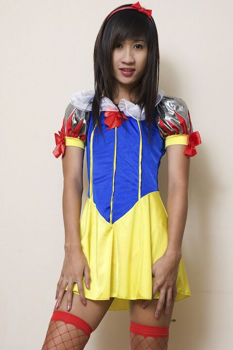 Amateur ladyboy