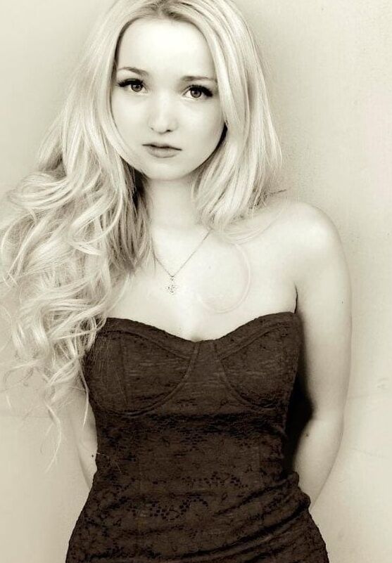 DOVE CAMERON PICTURES
