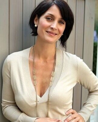 CARRIE-ANNE MOSS