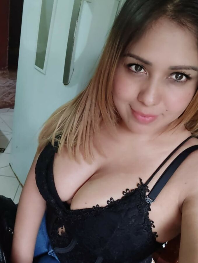 GORDIBUENAS BIG BUSTY LATINS