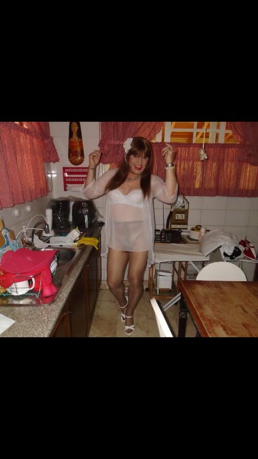pics from MeWe