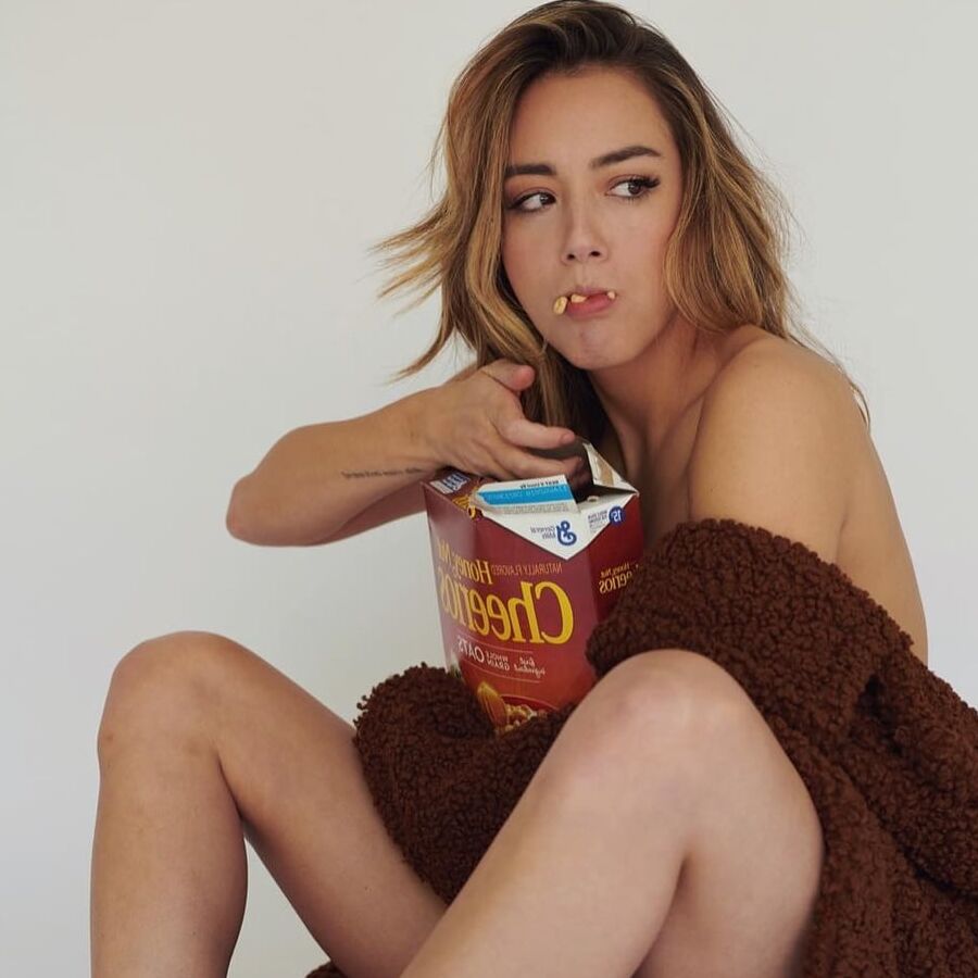 Chloe Bennet