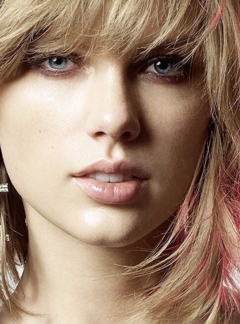 Taylor Swift - her perfect mouth