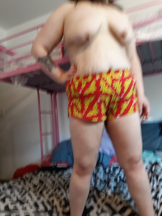 Pawg bbw wife booty shorts