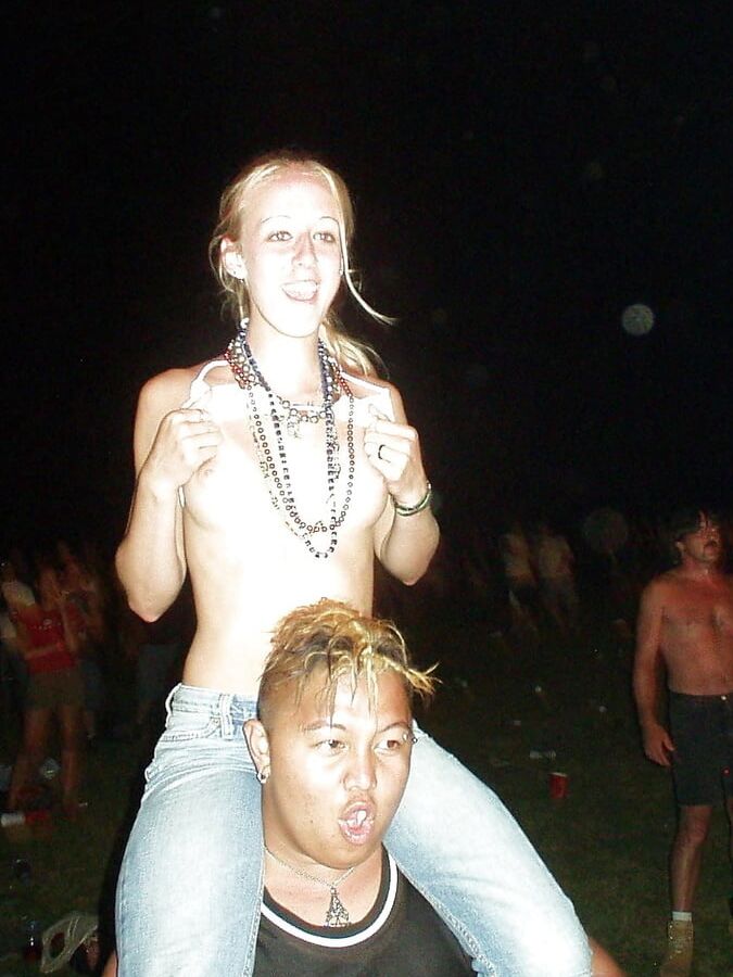 Flashing Tits