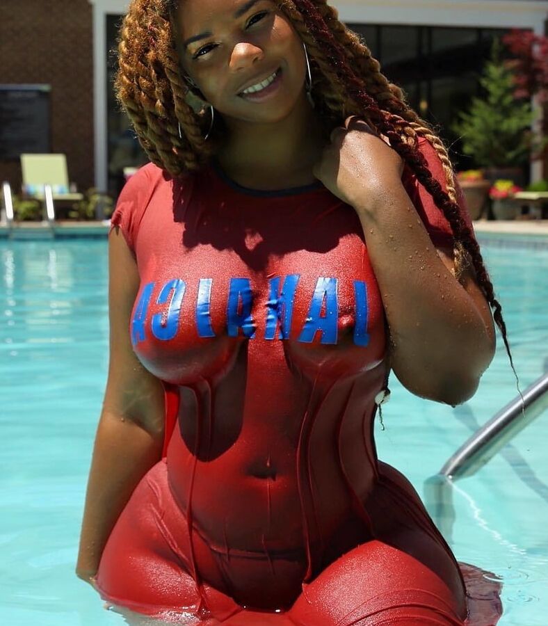 What a beautiful ebony girl