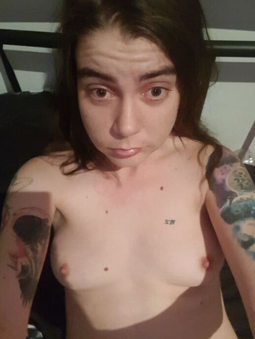 Liza Banks wants to be degraded by you all