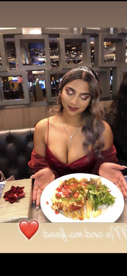 Sexy muslim paki girl